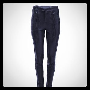 Jennifer Le Reptile Pants